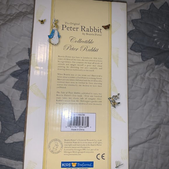 Beatrix Potter Collectible Premier Peter Rabbit #96236 - Picture 6 of 9